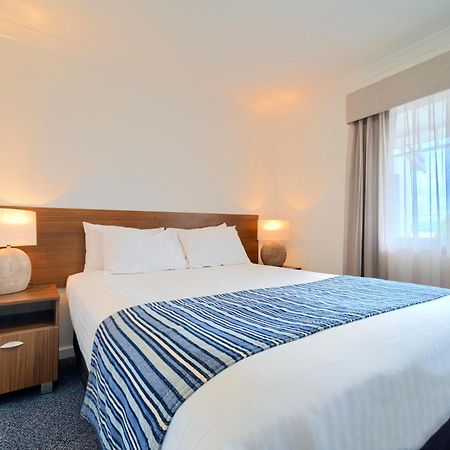 Albany Motel & Apartments Room photo