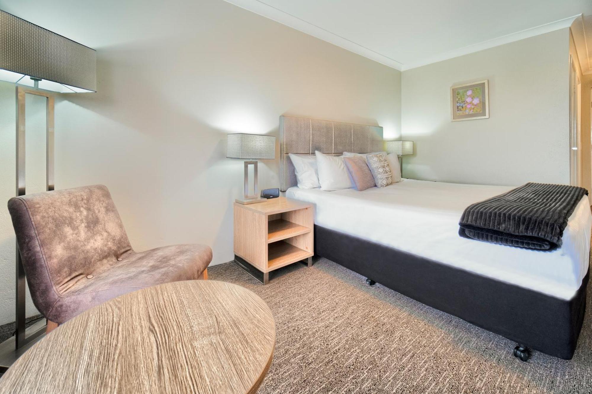 Albany Motel & Apartments Room photo