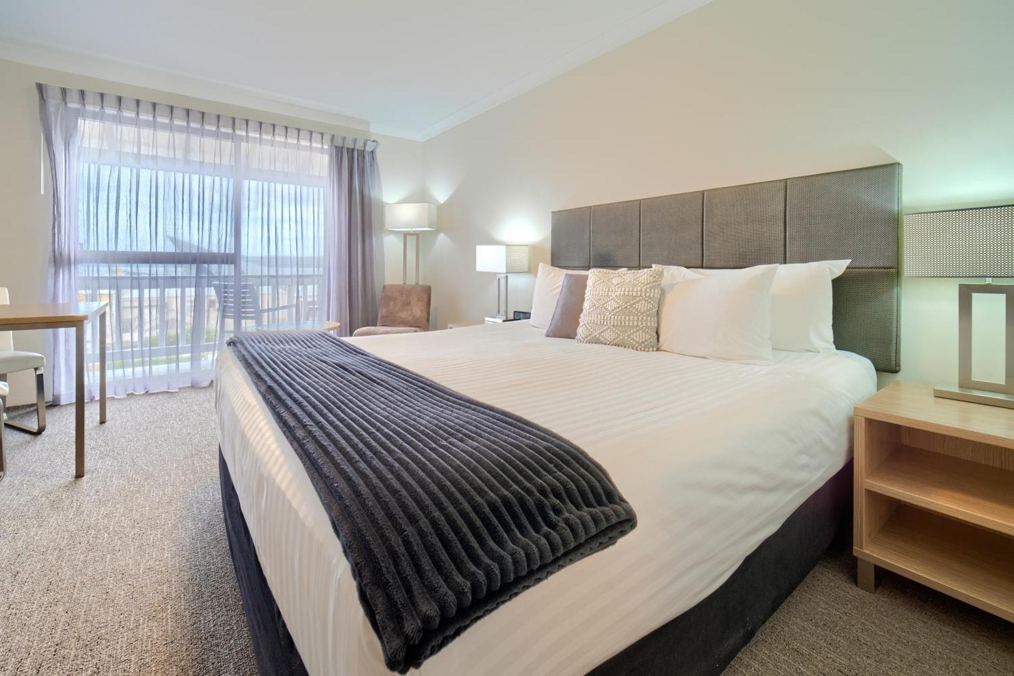 Albany Motel & Apartments Room photo